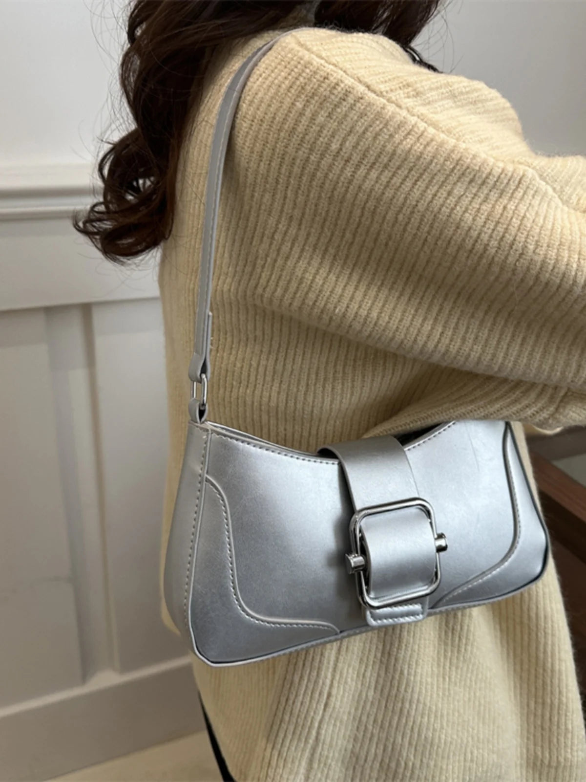 Bolsa Moderna de Ombro