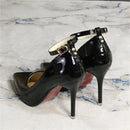 Scarpin Salto Alto com Fivela