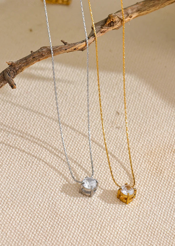 Colar Minimalista Brilhante