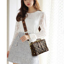 Bolsa Feminina de Ombro Retrô e Luxuosa