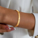 Pulseira Cuff Ajustável Aberta Estrela