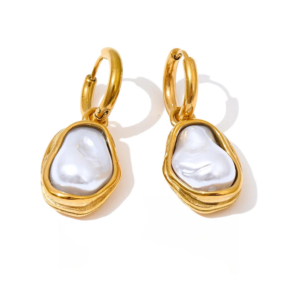 Brinco Pendente Pérola Refinada