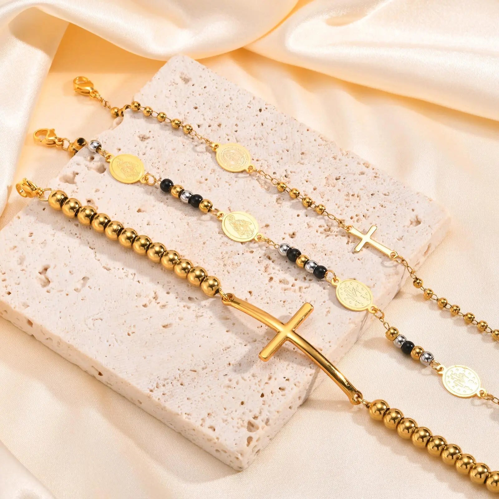 Pulseira Terço com Cruz