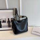 Bolsa de Ombro de Luxo em Cor Lisa